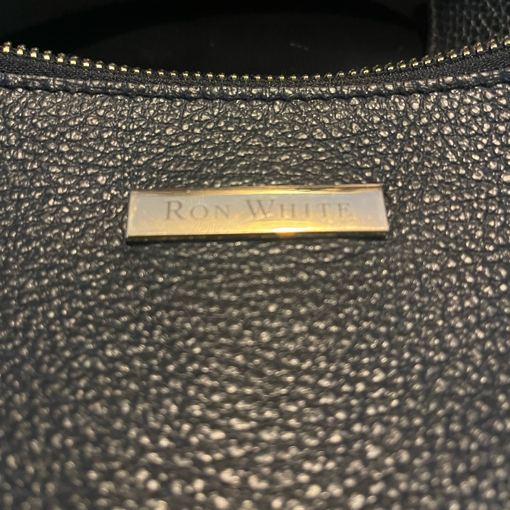 Ron White Women's Black Leather Shoulder Bag